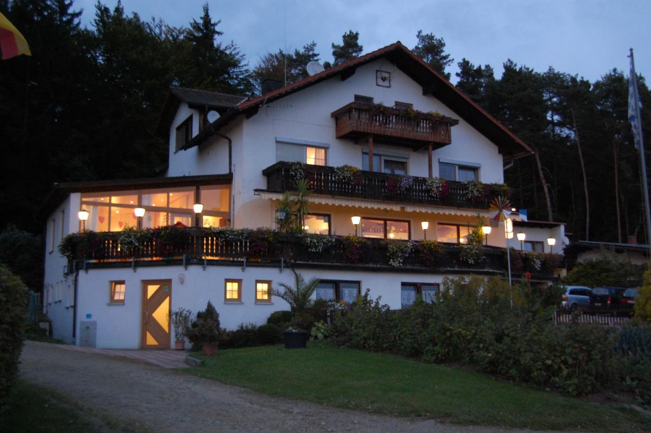 Landhotel Waldesruh Фурт-им-Вальд Экстерьер фото
